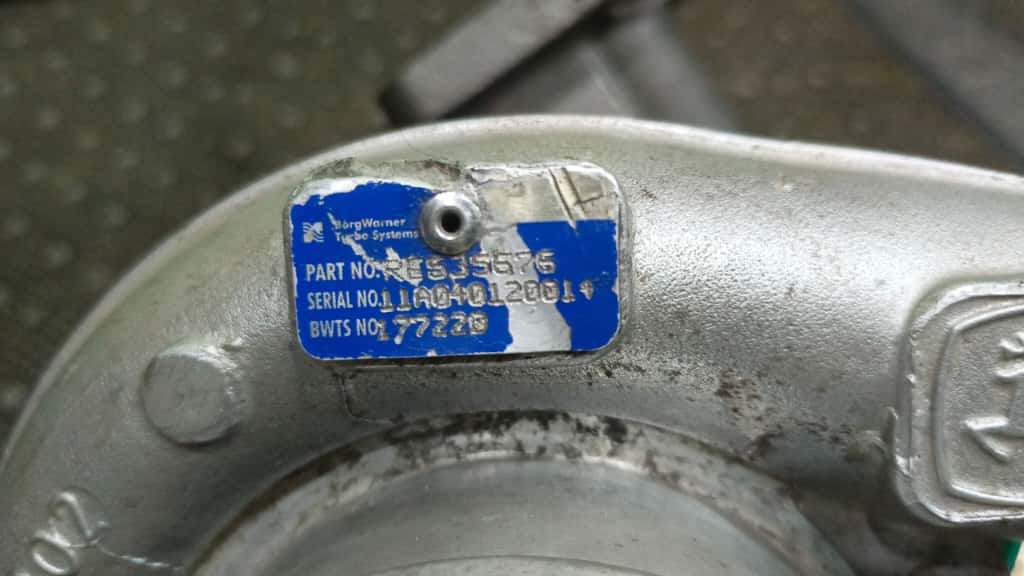 John Deere Turbocharger RE535676