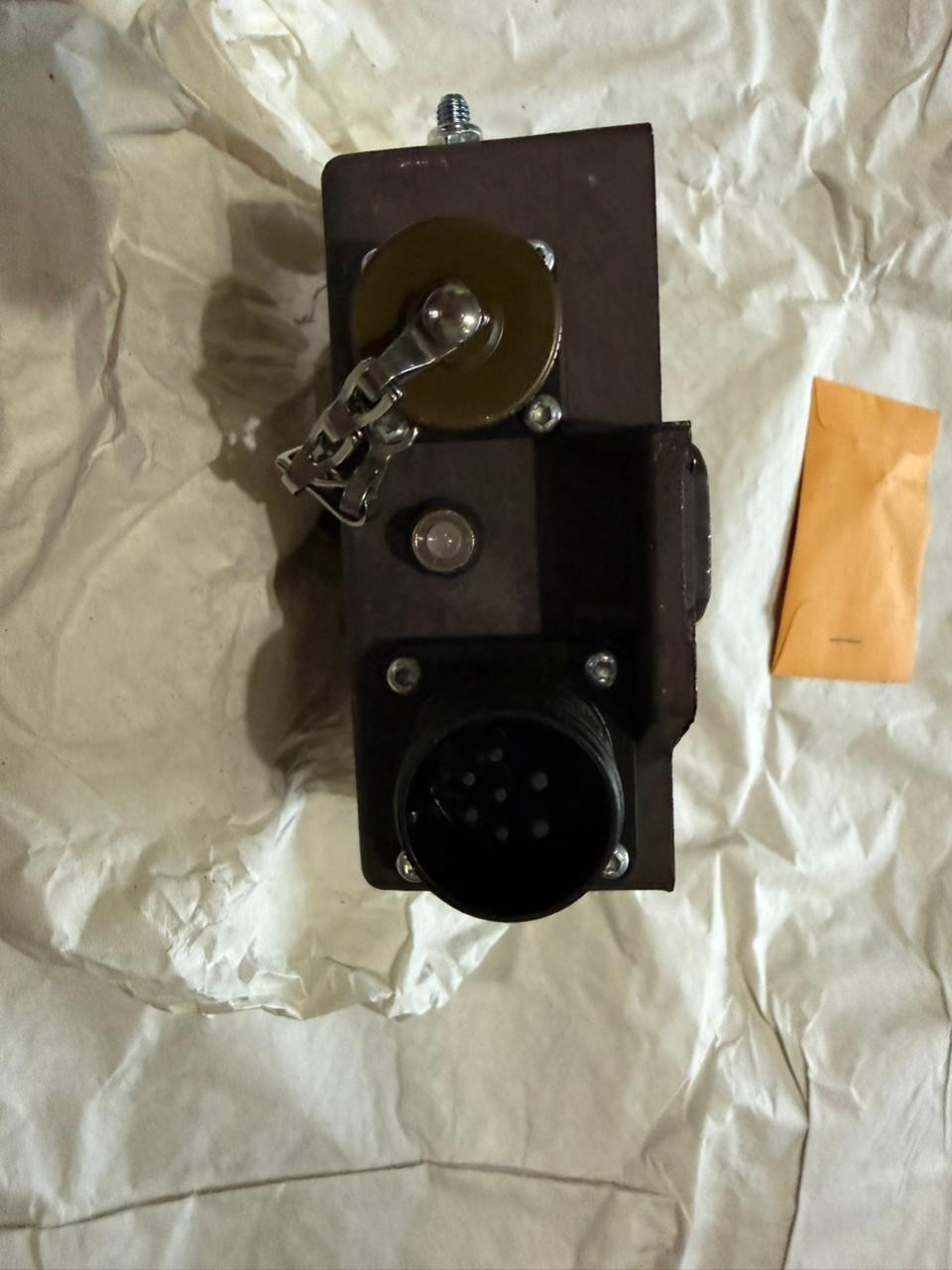 C.E. Niehoff N3240 28V Voltage Regulator - view 4
