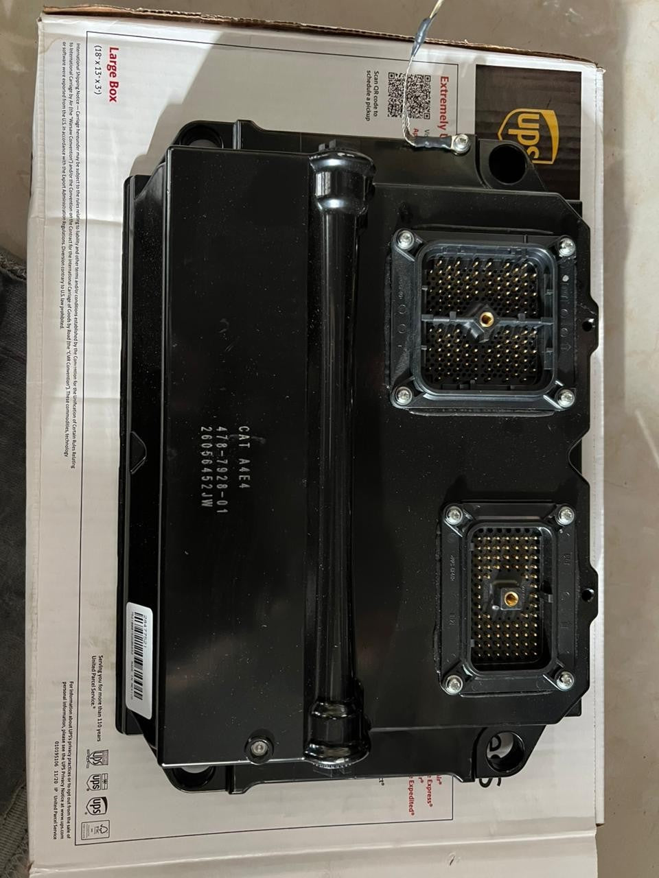 Caterpillar C27 / C32 ECM 478-7928 - view 3