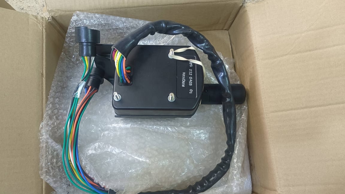 CAT 814F / 815F / 816F / 960F Transmission Control | P/N 212-0403 — connector view