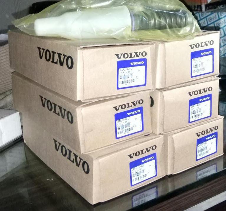 Volvo Unit Injector | P/N 3801440 — connector view