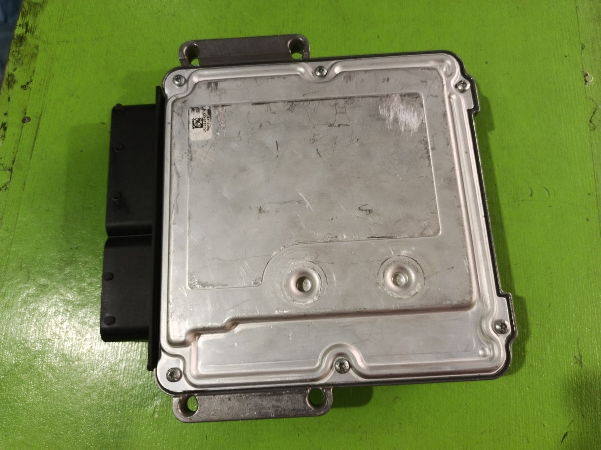 AGCO Sisu Power Engine ECU 837073357 / Bosch 0281020170 - view 5