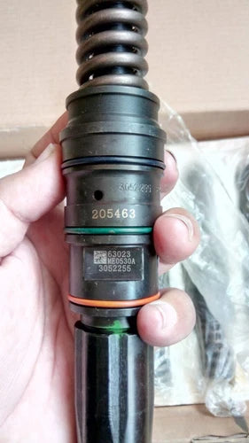 Cummins Fuel Injector | P/N 305-2255 - product image coming soon
